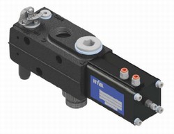 HT-2220-TNK – dvě patrony; průtok: 220 L/min (MECHANICKÝ SPÍNAČ)